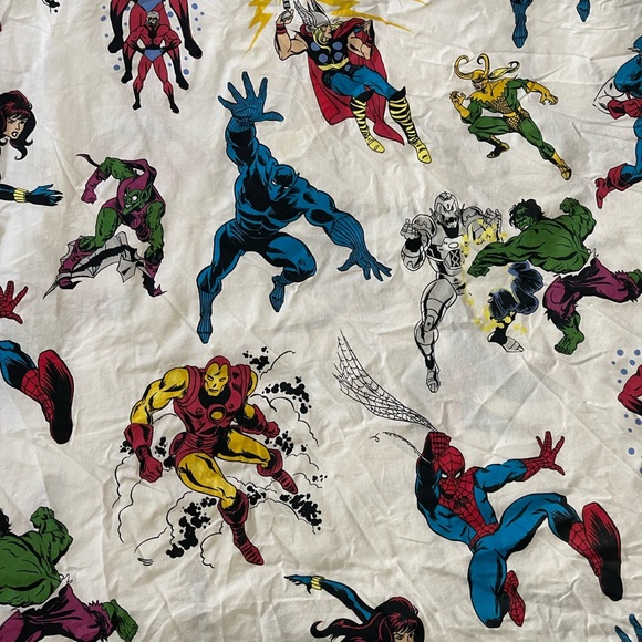 Pottery Barn Kids Marvel full sheet - Picture 3 of 4